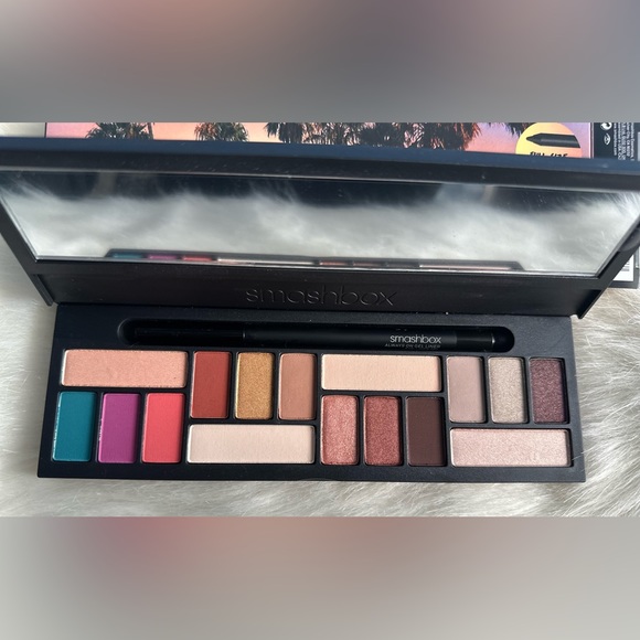Smashbox - L.A. Cover Shot Eyeshadow Palette - Picture 3 of 7